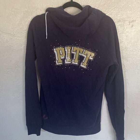 PINK + Pitt Collegiate Collection Size Small see pictures for flaw - Picture 8 of 10